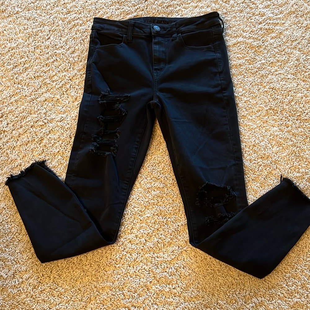 American Eagle Outfitters Black Distressed High-Rise Jeggings